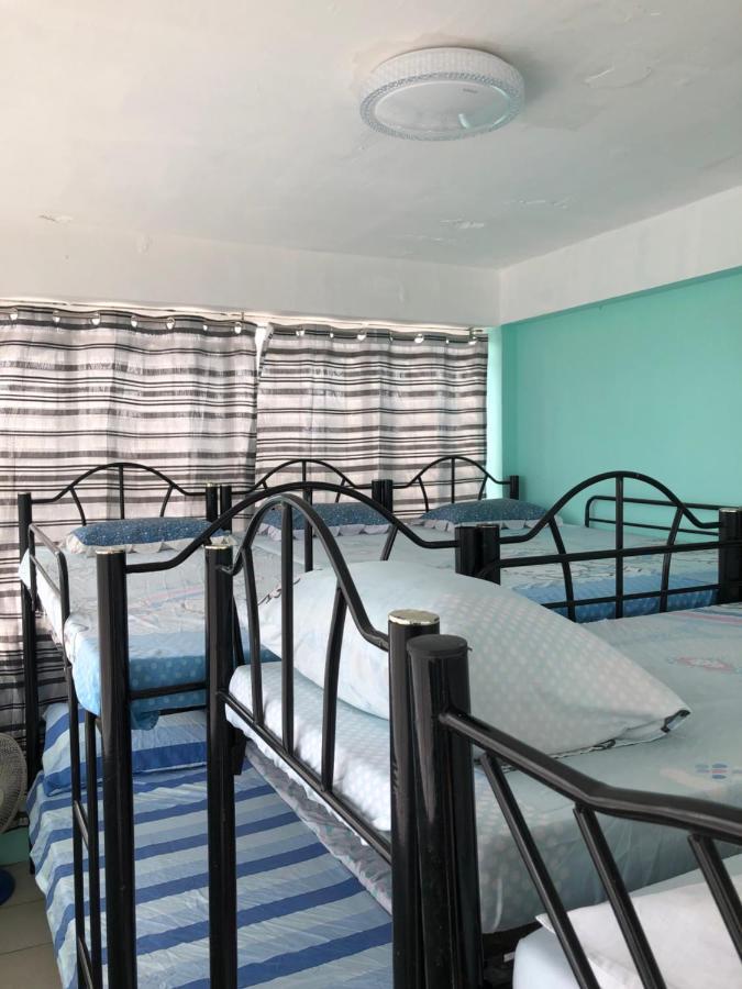 Apartament The Mansion - Backpackers Near Airport Manila Zewnętrze zdjęcie