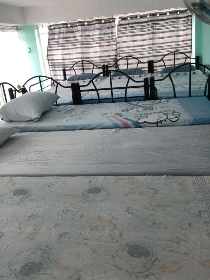 Apartament The Mansion - Backpackers Near Airport Manila Zewnętrze zdjęcie